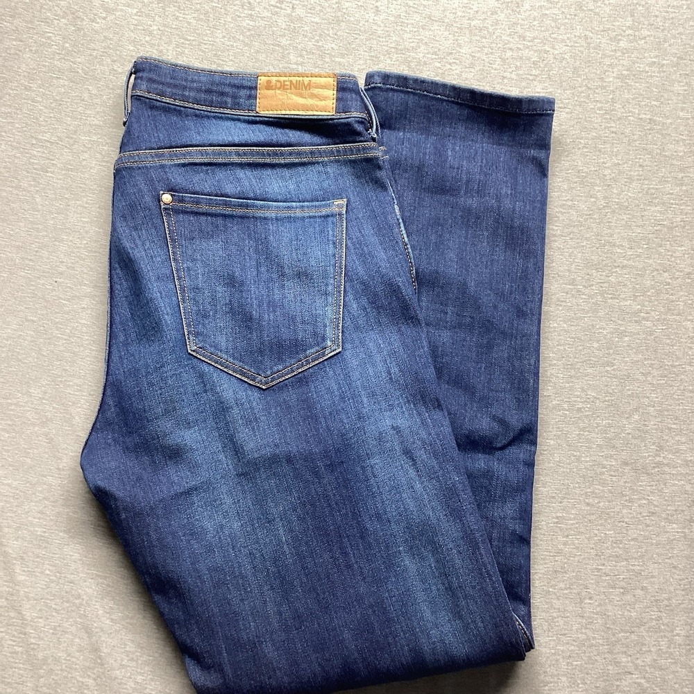 H&M Women's Slim Cropped Low Waist Size 30 Blue Dark Wash Distressed